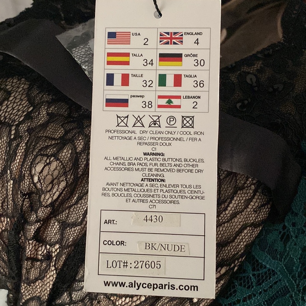 Alyce Paris Black and Nude Lace and Bead Cocktail Dress - Picture 6 of 6